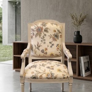 SILLÓN CLÁSICO TAPIZADO DE FLORES