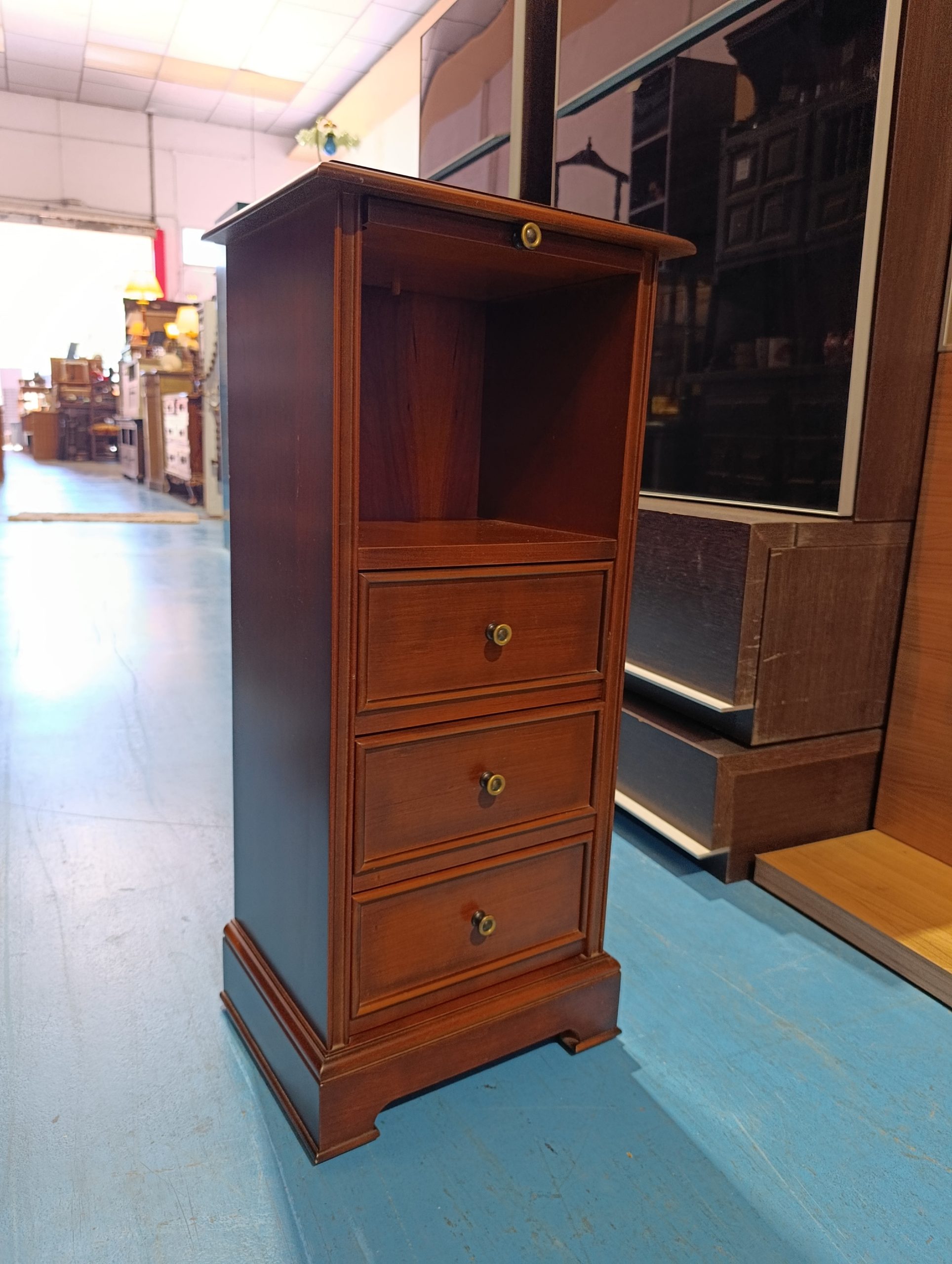 MUEBLE AUXILIAR TIPO CAJONERO - Imagen 3