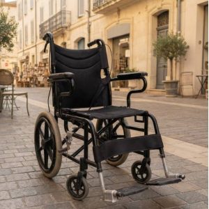 SILLA DE RUEDAS PLEGABLE Y LIGERA