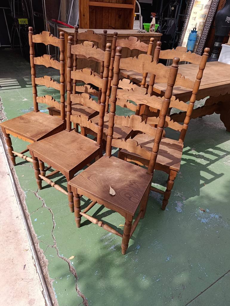 COMEDOR RUSTICO CON 6 SILLAS - Imagen 4