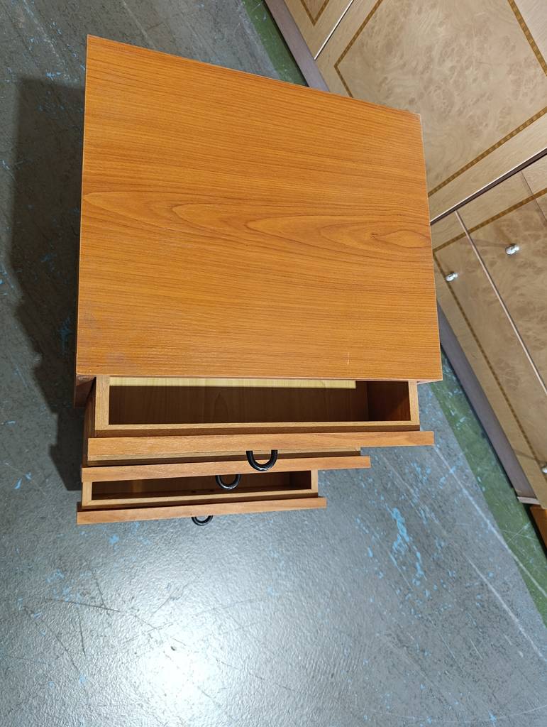CAJONERA DE OFICINA CON RUEDAS - Imagen 4