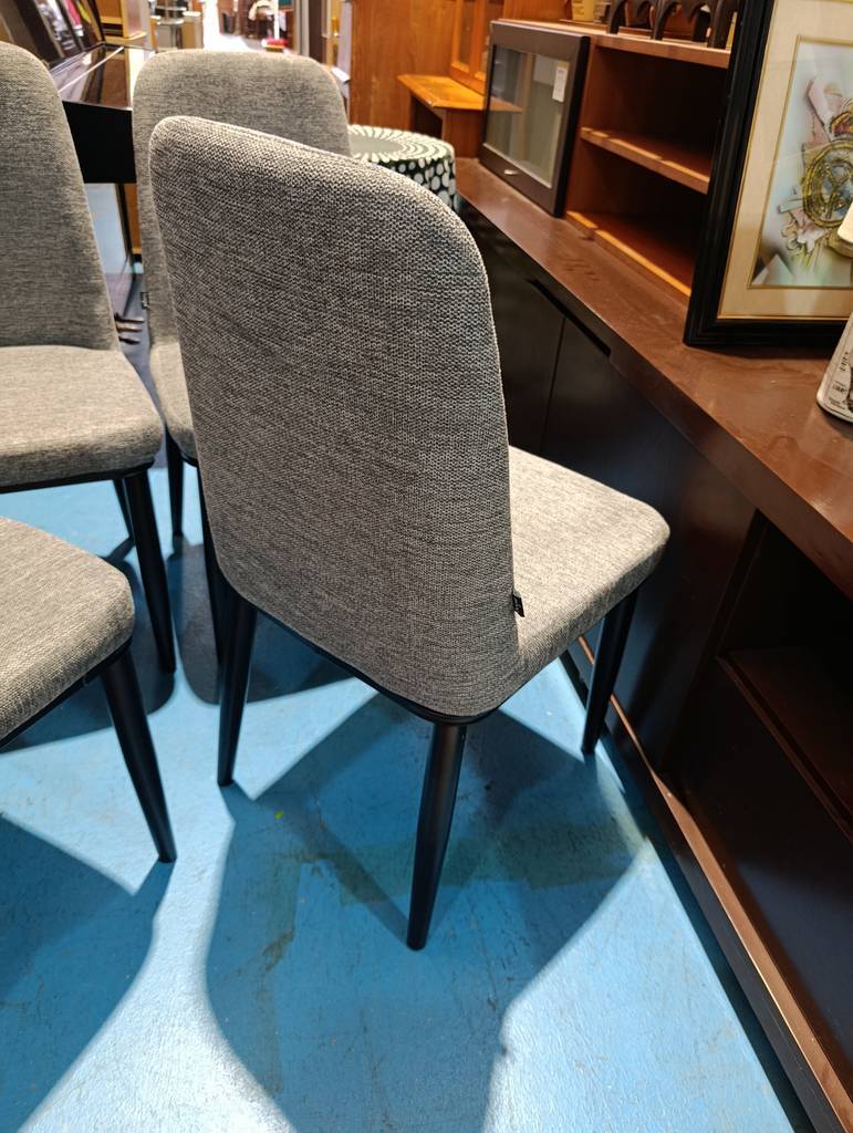 LOTE 4 SILLAS COMEDOR TAPIZADO GRIS - Imagen 4